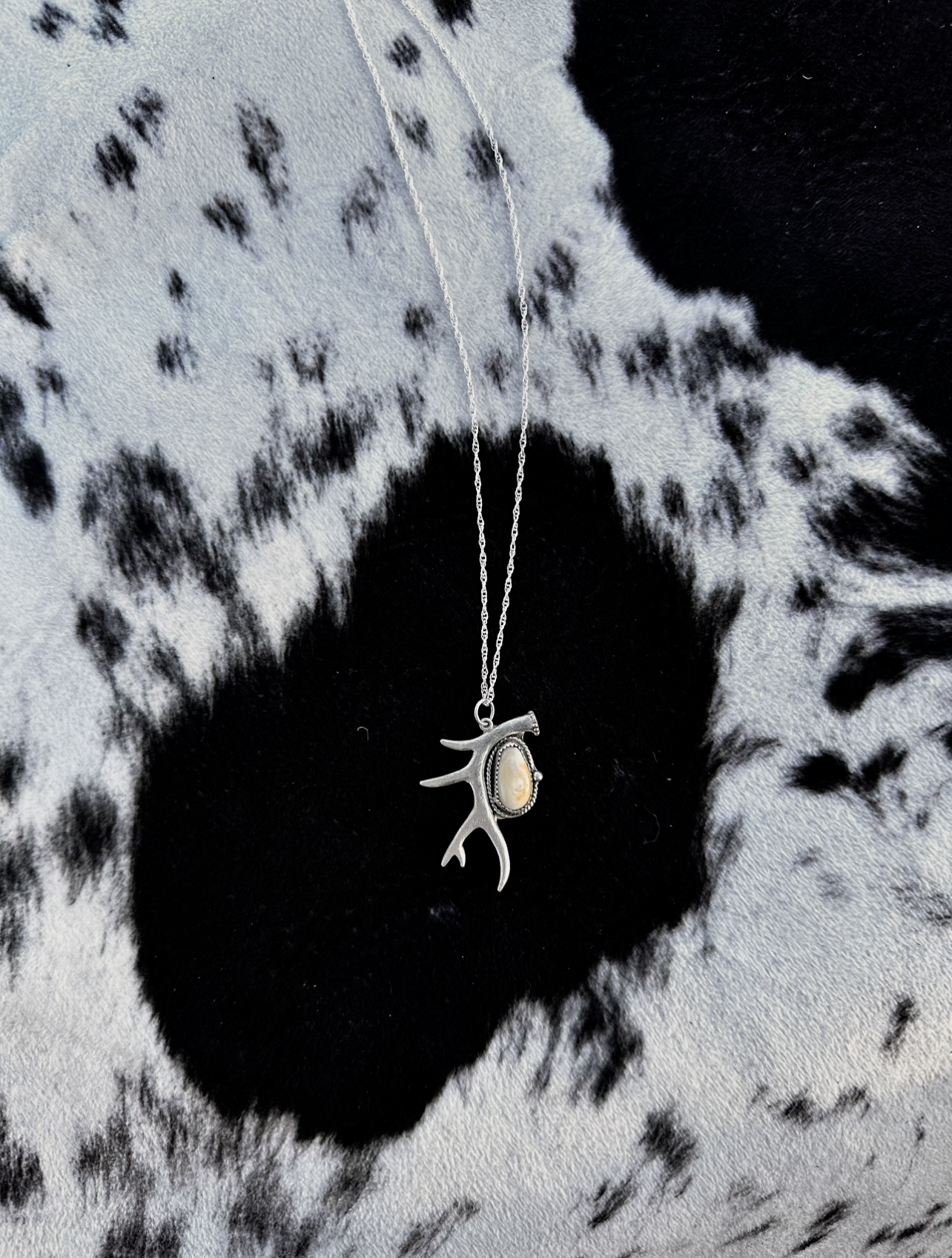 Elk Ivory Necklace